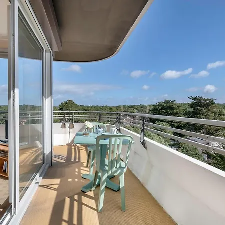 A 150m De La 公寓 *