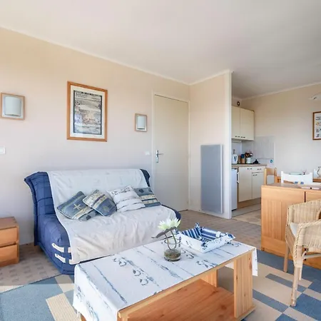 Appartement A 150m De La